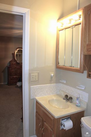 828 DeHoff, Manhattan, KS 66502