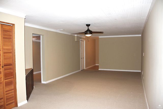 828 DeHoff, Manhattan, KS 66502