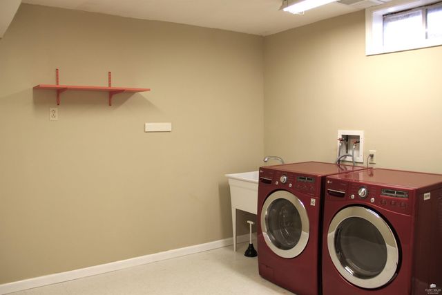 828 DeHoff, Manhattan, KS 66502