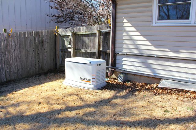 828 DeHoff, Manhattan, KS 66502