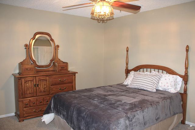 828 DeHoff, Manhattan, KS 66502