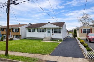 254 E GEORGE Place, Iselin, NJ 08830