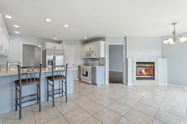 5406 Sorrento Boulevard, Fort Wayne, IN 46845