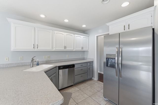 5406 Sorrento Boulevard, Fort Wayne, IN 46845