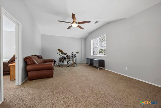 741 Wiltshire Drive, Hutto, TX 78634