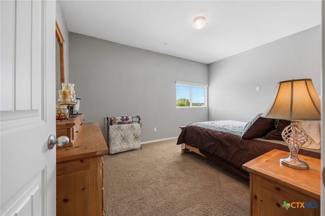 741 Wiltshire Drive, Hutto, TX 78634