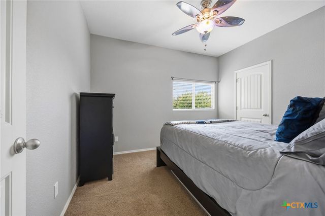 741 Wiltshire Drive, Hutto, TX 78634