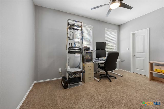 741 Wiltshire Drive, Hutto, TX 78634