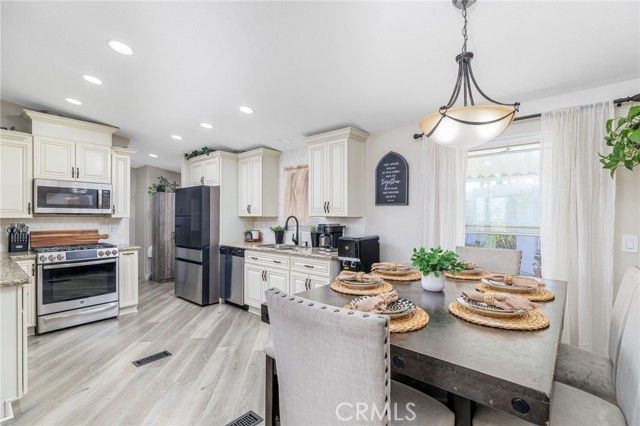 913 S Grand Avenue 47, San Jacinto, CA 92582