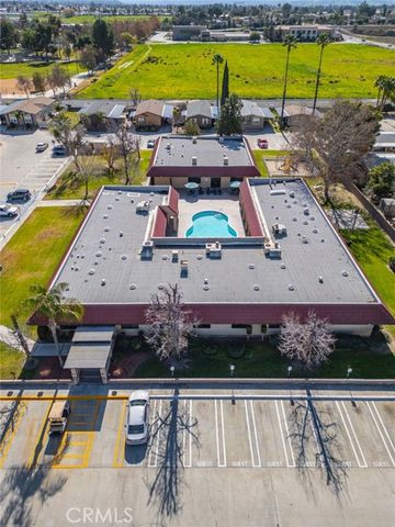 913 S Grand Avenue 47, San Jacinto, CA 92582