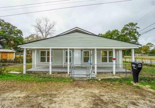 2417 N V St A, Pensacola, FL 32505