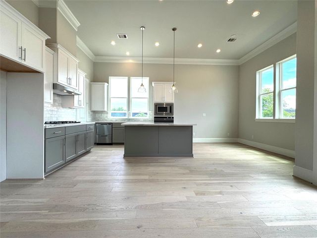 11069 Chatterton Drive, Houston, TX 77043