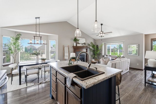 2739 N Woodridge Ct, Wichita, KS 67226