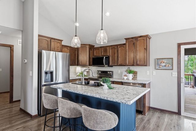 2739 N Woodridge Ct, Wichita, KS 67226