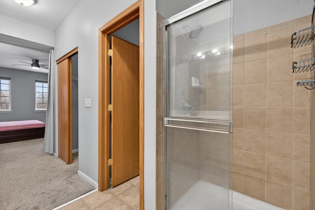 1034 Orchard Pond Court, Lake Zurich, IL 60047