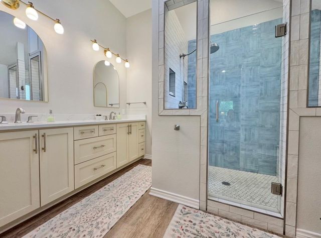 203 E 11th ST, Elgin, TX 78621