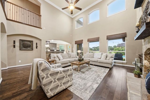 3926 Crystal Cascade Lane, Richmond, TX 77406