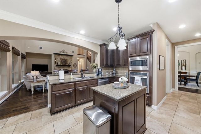 3926 Crystal Cascade Lane, Richmond, TX 77406