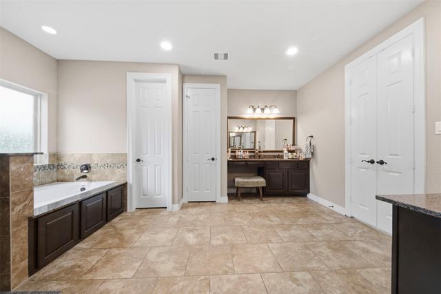 3926 Crystal Cascade Lane, Richmond, TX 77406