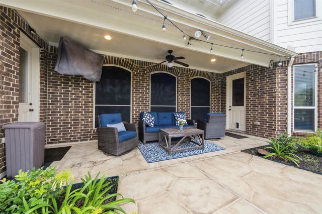 3926 Crystal Cascade Lane, Richmond, TX 77406