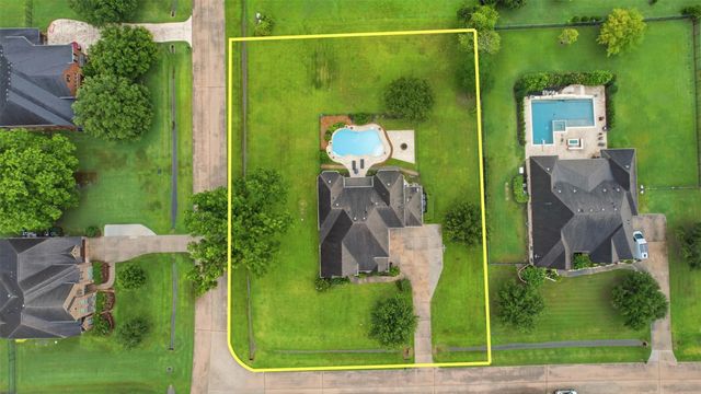 3926 Crystal Cascade Lane, Richmond, TX 77406