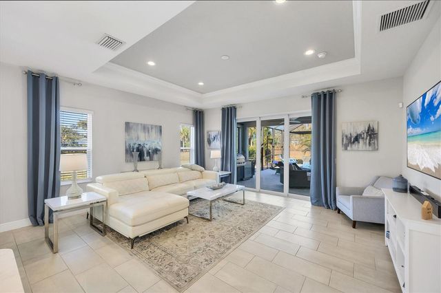 12923 SEASONG TERRACE, Bradenton, FL 34211