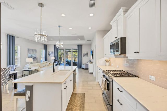 12923 SEASONG TERRACE, Bradenton, FL 34211