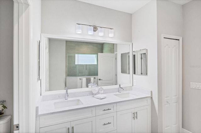 12923 SEASONG TERRACE, Bradenton, FL 34211