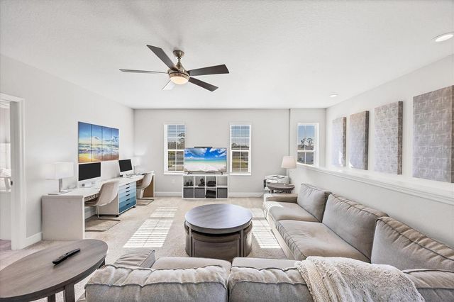 12923 SEASONG TERRACE, Bradenton, FL 34211