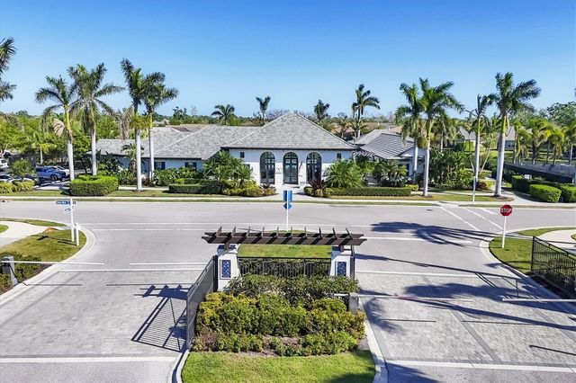 12923 SEASONG TERRACE, Bradenton, FL 34211