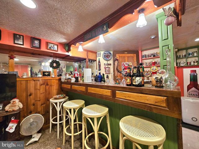 243 LINDEN LN, Riegelsville, PA 18077