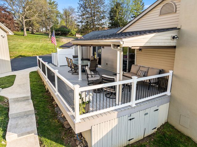 5 JACQUELINE DR, West Chester, PA 19382