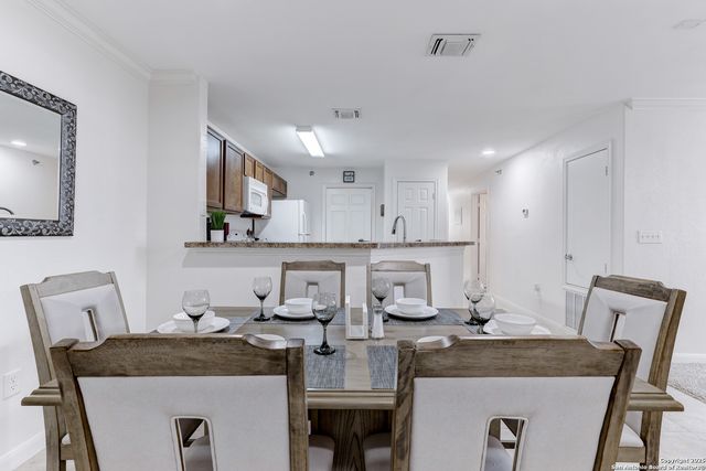 7323 Snowden Rd Apt 3302, San Antonio, TX 78240