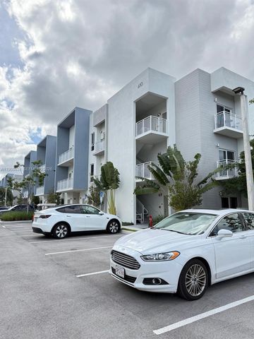 610 NE 2nd St 205, Dania Beach, FL 33004