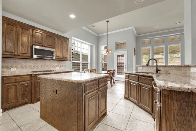 1720 Mapleleaf Drive, Wylie, TX 75098