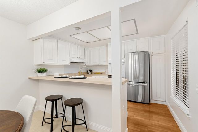 1125 Singingwood Ct 1, Walnut Creek, CA 94595