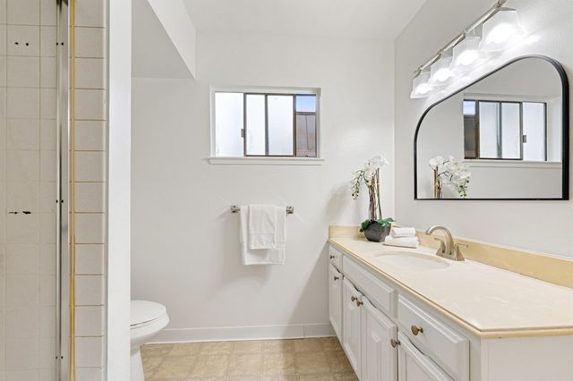 1125 Singingwood Ct 1, Walnut Creek, CA 94595