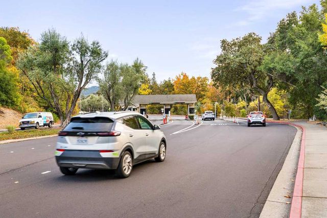 1125 Singingwood Ct 1, Walnut Creek, CA 94595