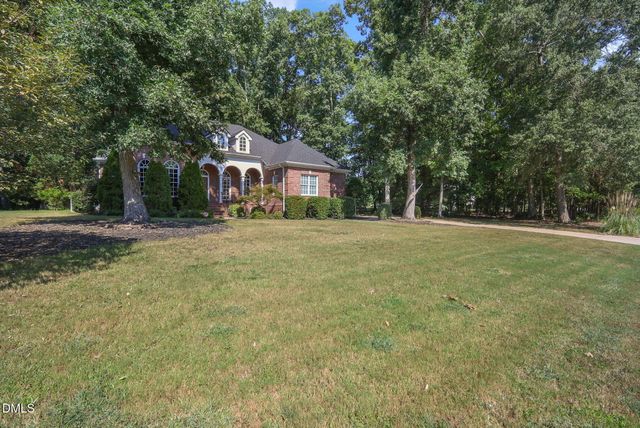3703 Arrowwood Drive N, Wilson, NC 27896