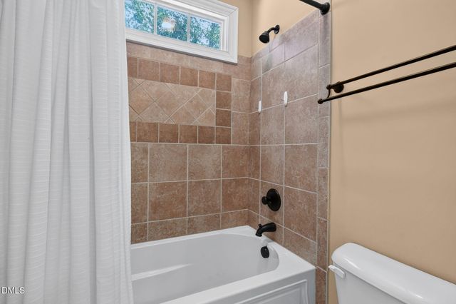 3703 Arrowwood Drive N, Wilson, NC 27896