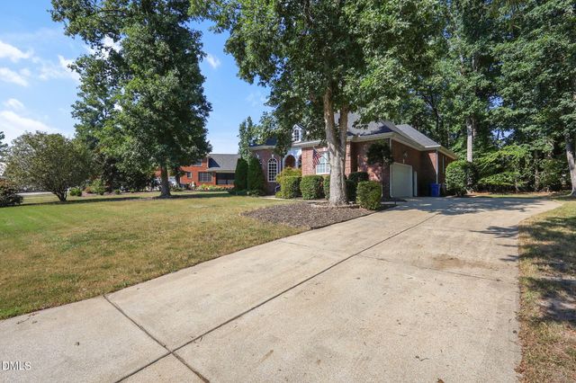 3703 Arrowwood Drive N, Wilson, NC 27896