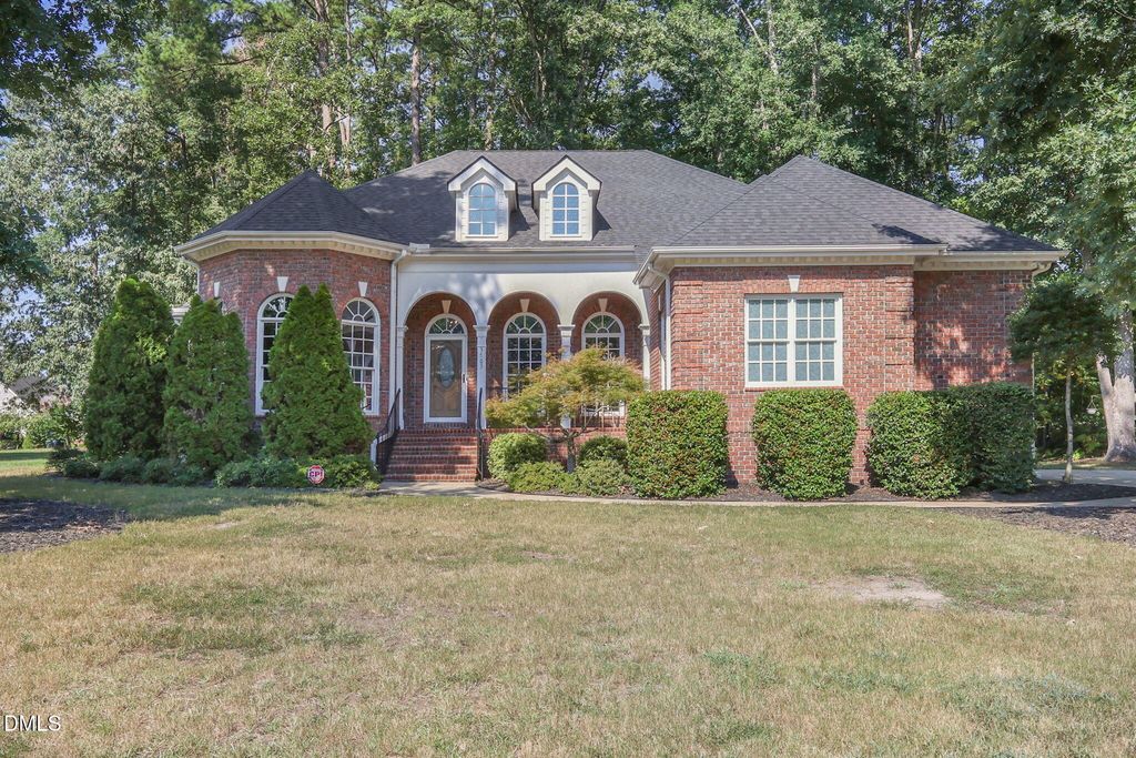 3703 Arrowwood Drive N, Wilson, NC 27896