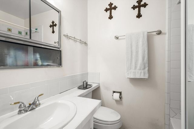 9551 E Lake Highlands Drive, Dallas, TX 75218