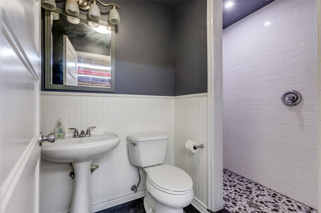 9551 E Lake Highlands Drive, Dallas, TX 75218