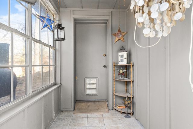 9551 E Lake Highlands Drive, Dallas, TX 75218