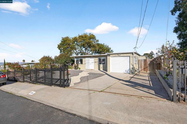 239 Jennifer Dr, San Pablo, CA 94806