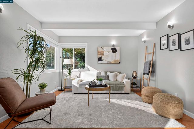 239 Jennifer Dr, San Pablo, CA 94806