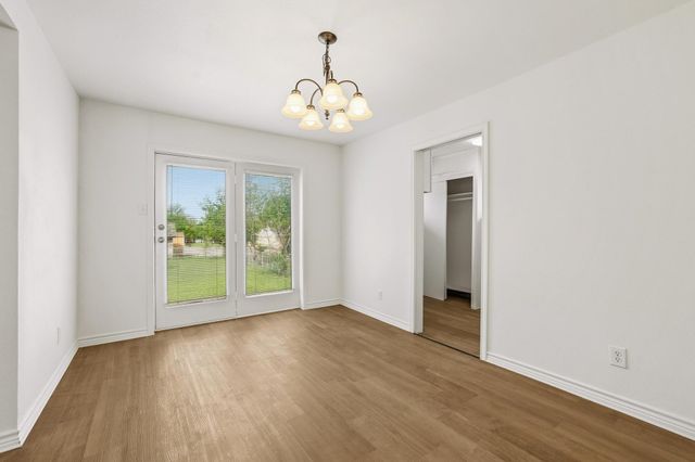 406 N Burdette Avenue, Sherman, TX 75090