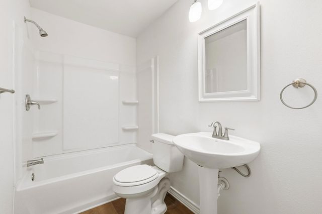 406 N Burdette Avenue, Sherman, TX 75090