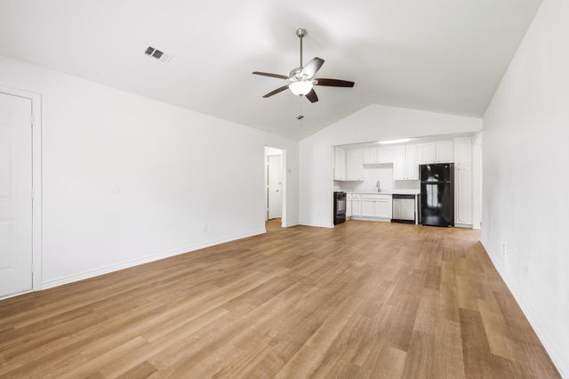 406 N Burdette Avenue, Sherman, TX 75090